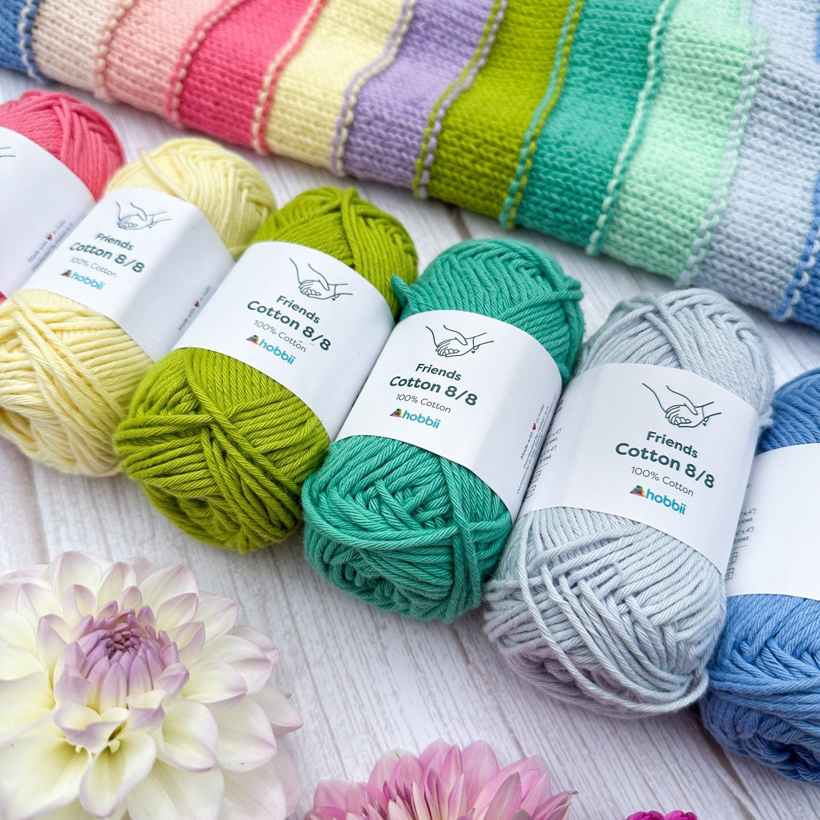 Friends Cotton 8/8 photograph 3